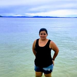 Meet your Posher, Angela